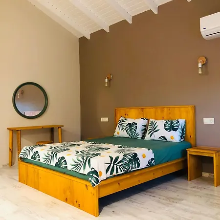 Zen Hotel *